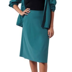 Athleta Cosmic Skirt Borealis Green Shift Skirt High Low Hem Lightweight